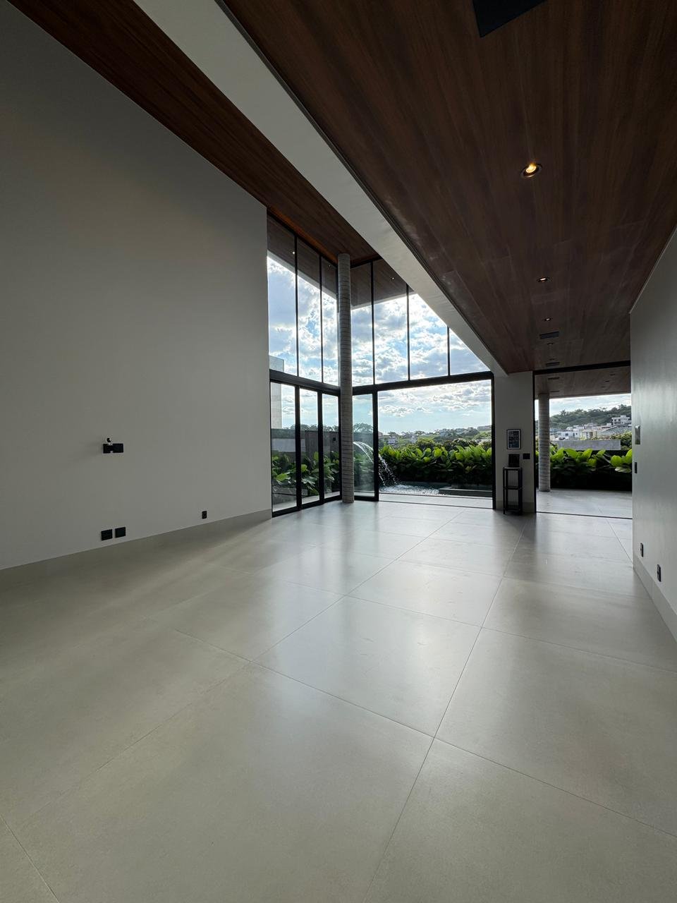 Casa 4 suítes — Jardins Bolonha, foto 3